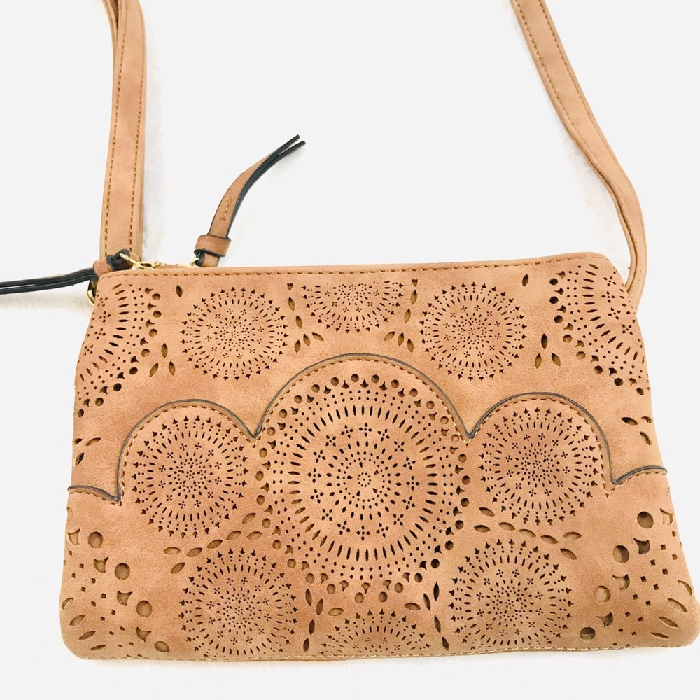 Francesca’s Violet Ray Faux Suede Lasercut Purse